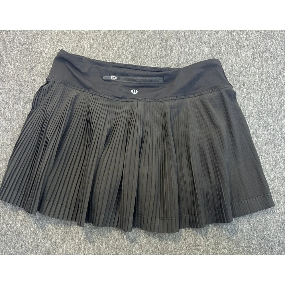 Lululemon Pleat To Street Skirt III Skort Shorts Black Size 4 Tennis Pickleball - Picture 15 of 16